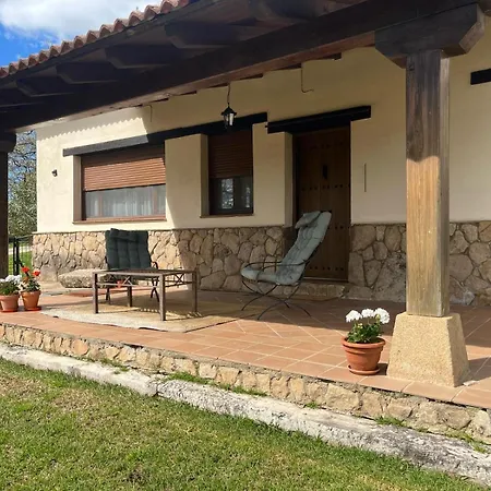 Casa De La Senda Holiday home Candeleda