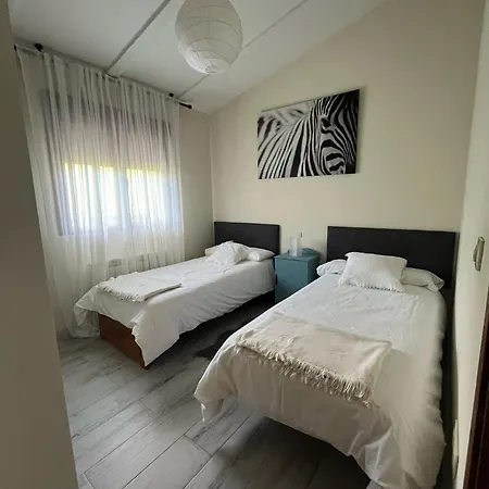 Casa De La Senda Candeleda