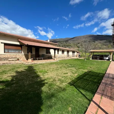 Casa De La Senda * Candeleda